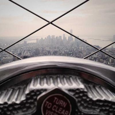 H&M Relaxed Taper Jeans